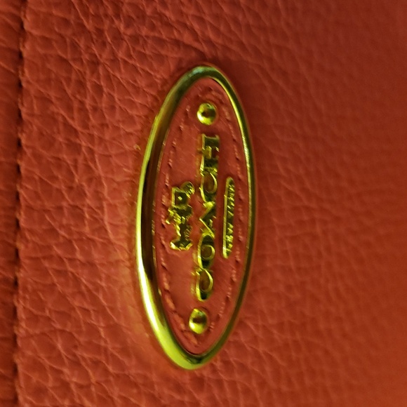 Coach Pink Purse - Picture 5 of 9